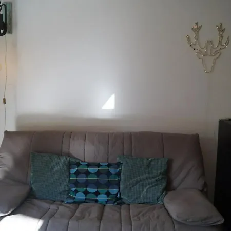 Apartment Renove Avec Terrasse Sur Les Pistes - Super Sauze, - Fr-1-165a-22 *